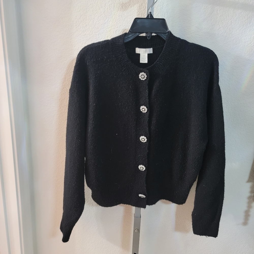 🤍 H & M Wool Blend Black Sweater with Rhinestone Button Details